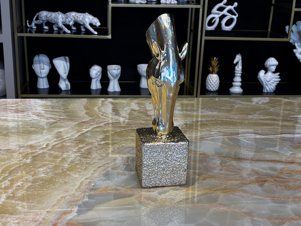 Su İçen At Gold Dekoratif Obje
