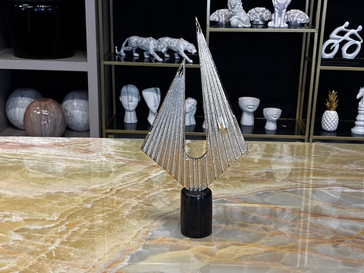 V Form Gold Dekoratif Obje