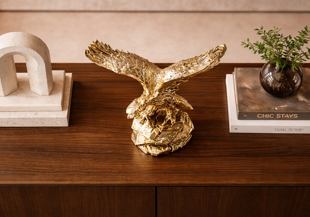 Kartal gold büst dekoratif obje modern konsol üzerinde