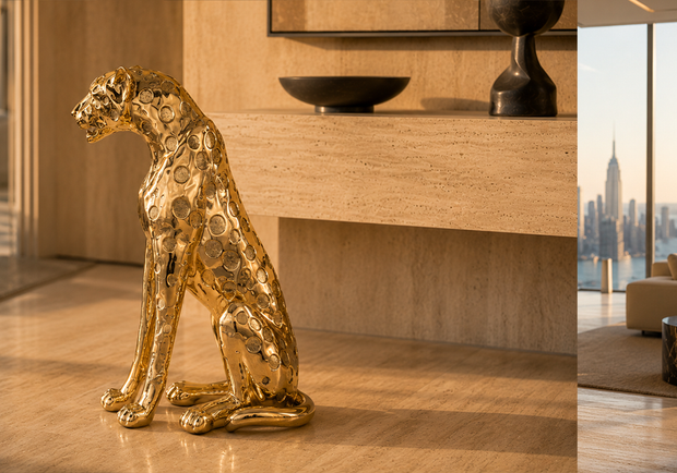 Modern ev dekorasyonu için oturan gold renk çıta heykeli