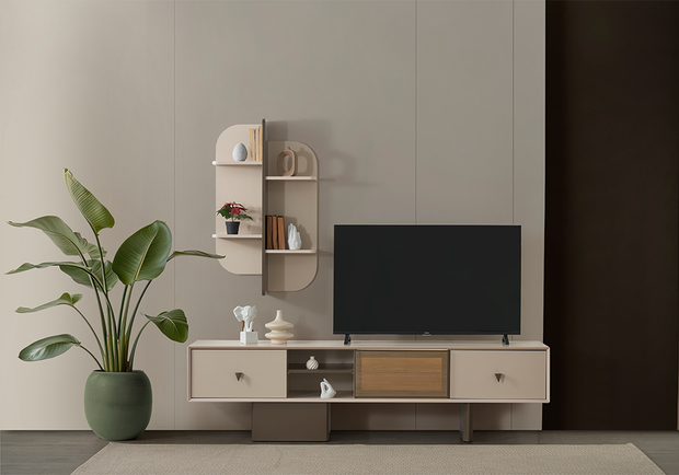 Riva TV ünitesi krem ve vizon detaylı modern salon dekorasyonu