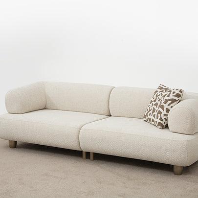 Homevse Soho model antik gold ayaklı, krem tedy kumaşlı modern koltuk takımı, yuvarlak hatlı üçlü koltuk 