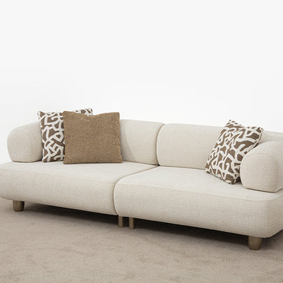 Homevse Soho model antik gold ayaklı, krem tedy kumaşlı modern koltuk takımı, yuvarlak hatlı üçlü koltuk 