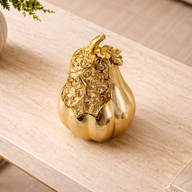 Modern yaşam alanı için gold renk kabak form dekoratif aksesuar