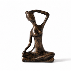 Modern yaşam alanları için yoga temalı dekoratif heykel